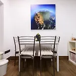 Piazza Nicola 14 *