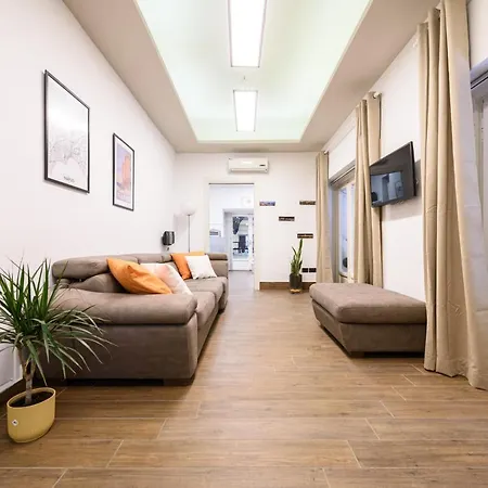 Apartment Piazza Nicola 14 *