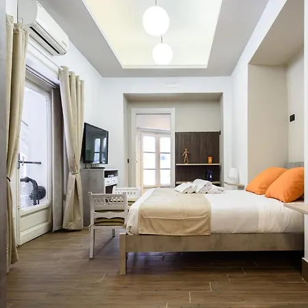 Piazza Nicola 14 Apartment *