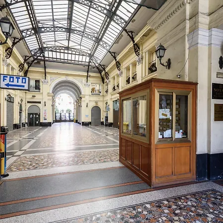 Piazza Nicola 14 Appartement *