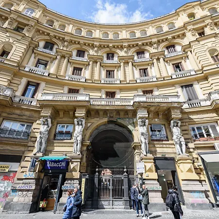 Piazza Nicola 14 Apartament