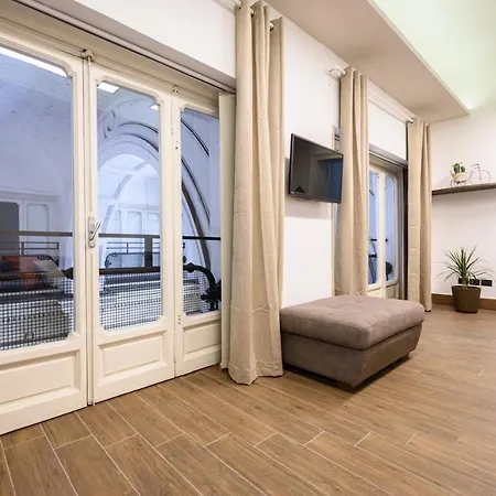 Piazza Nicola 14 Apartment